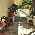 Aliki Apartmán *